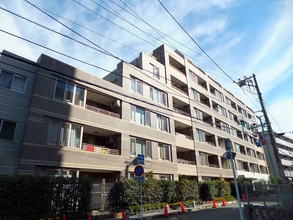 ブリリアパークサイド綱島 1