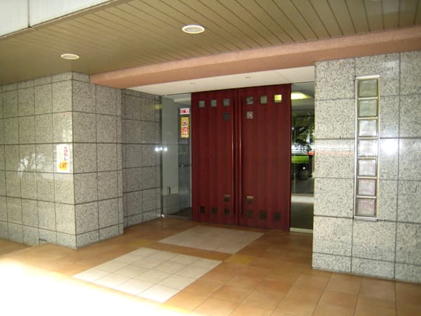 新百合ヶ丘ガーデンフォルム 4