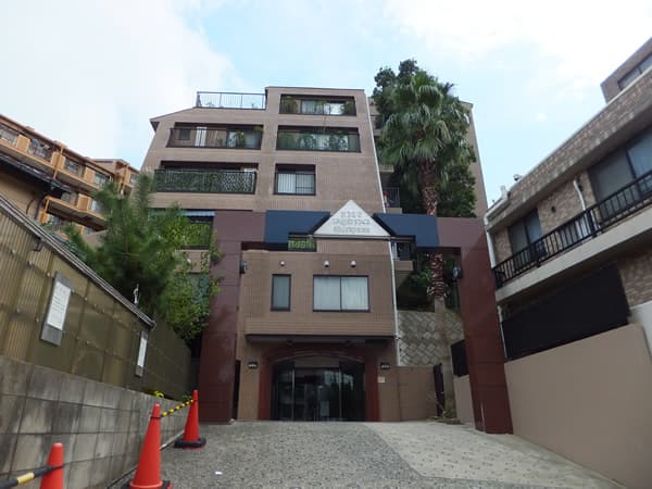 ナイスグランドステージ大倉山 1