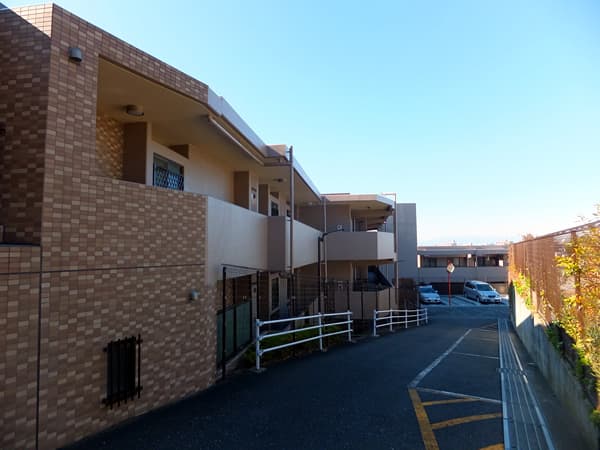 リッス百合ヶ丘イトーピア 3