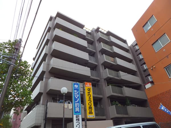 パルミナード大倉山 1