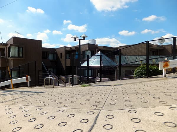 グローリア初穂大倉山 2