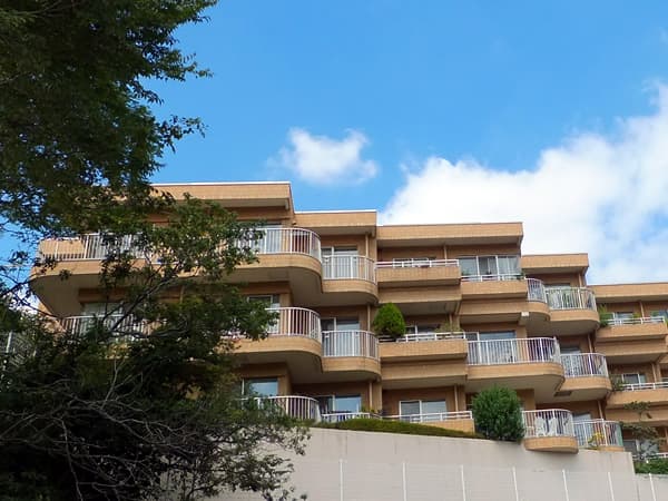 ハイラーク大倉山ファーストウイング 1