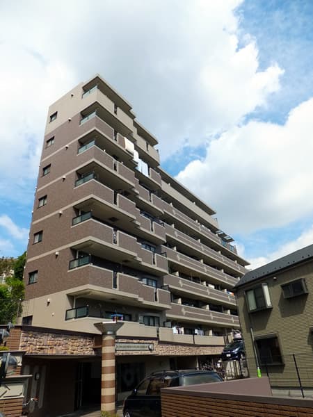 ダイアパレス大倉山ヒルズスクエア 2