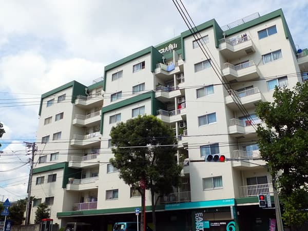 パロス大倉山 1