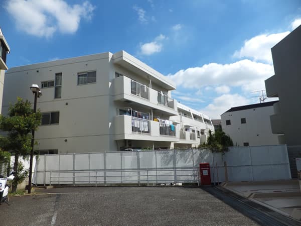 エクレール大倉山 4