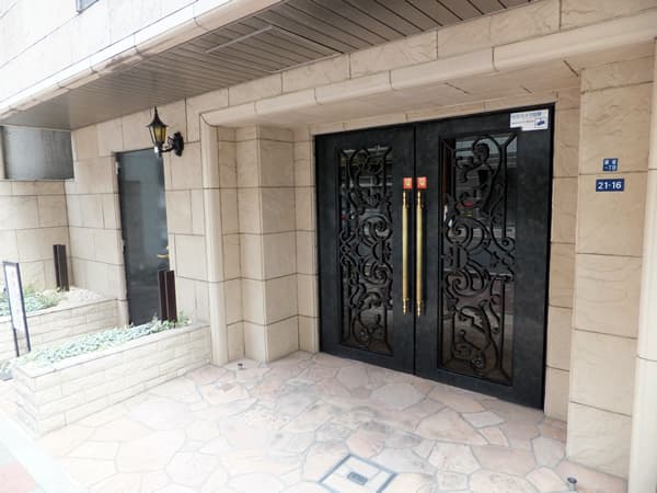 アヴァンティーク銀座1丁目 6