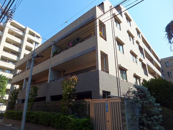 クレッセント神楽坂 1