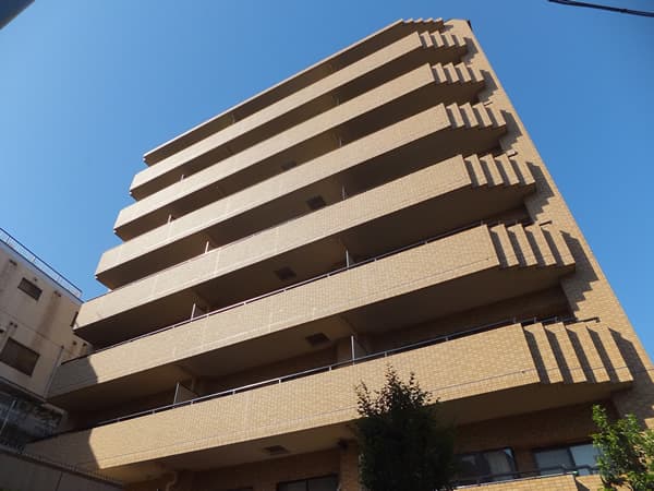 ラフォルム神楽坂 1