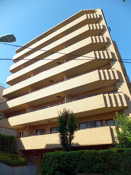 ラフォルム神楽坂 2