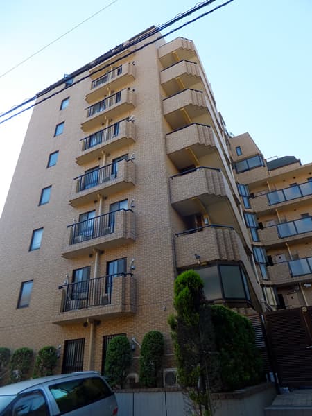 ラフォルム神楽坂 4