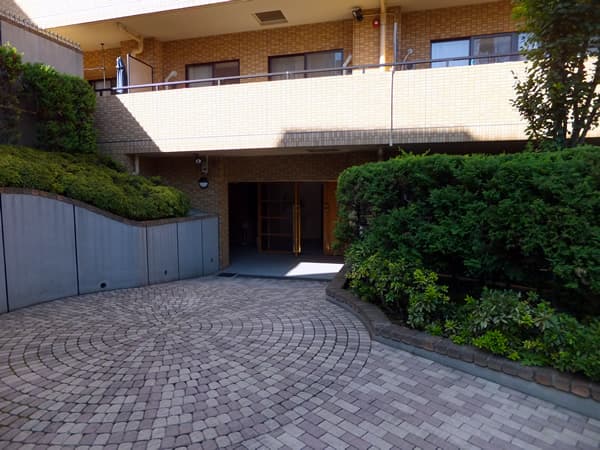 ラフォルム神楽坂 5