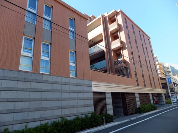 プレミスト神楽坂 2