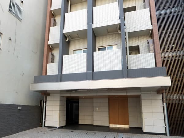 ディヴレ神楽坂 4