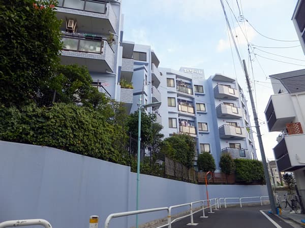 セザール赤塚ガーデン 1