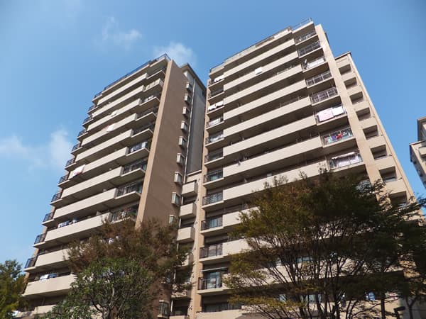 港北ファミールハイツ6号棟 1