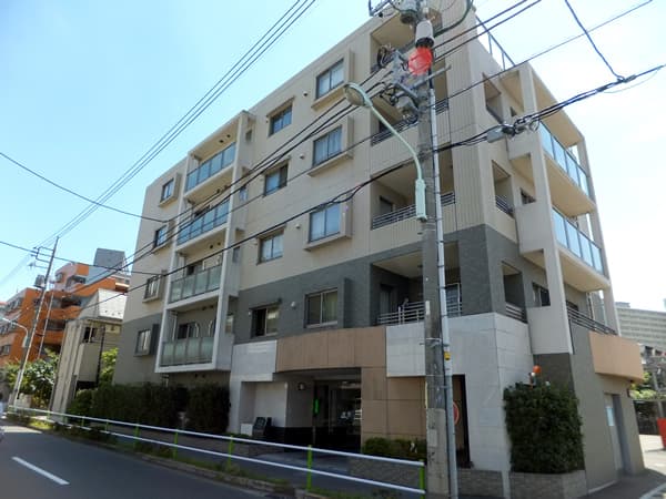 ルイシャトレ志村城山プロッシモ 1