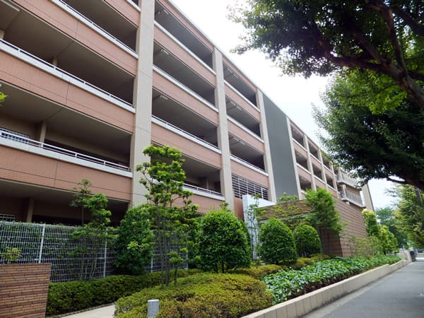 小田急コアロード青葉台 2