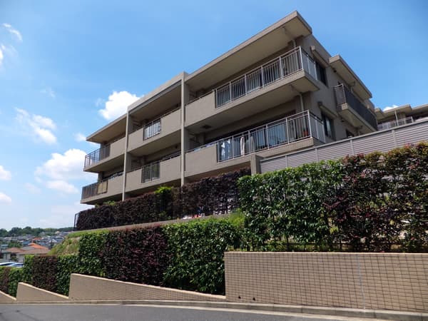 ドレッセあざみ野ガーデンシエスタ 2