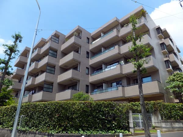 東急ドエルあざみ野リーベルA棟 1