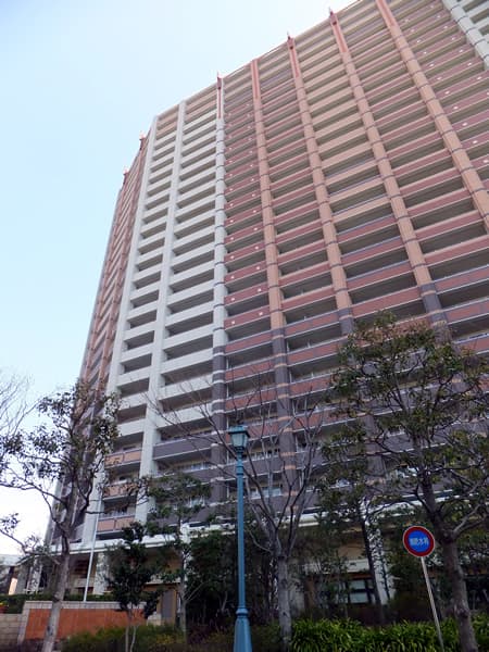 ヨコハマタワーリングスクエアウエスト 5