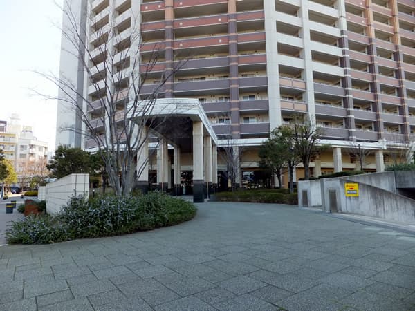 ヨコハマタワーリングスクエアウエスト 6