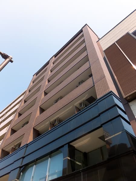 グリフィン横浜・東口参番館 2