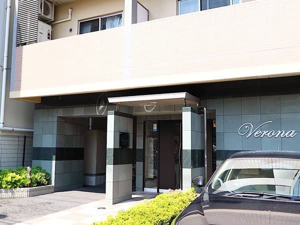 ヴェローナ東京イースト 3