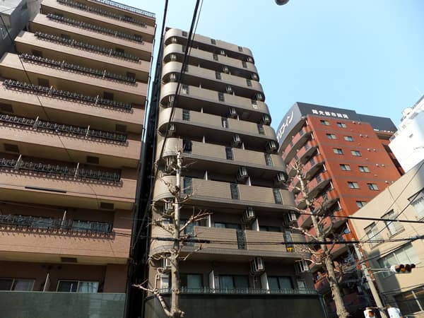 グリフィン横浜ファーストステージ 1