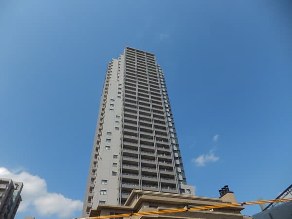 代官山アドレスザ・タワー 3