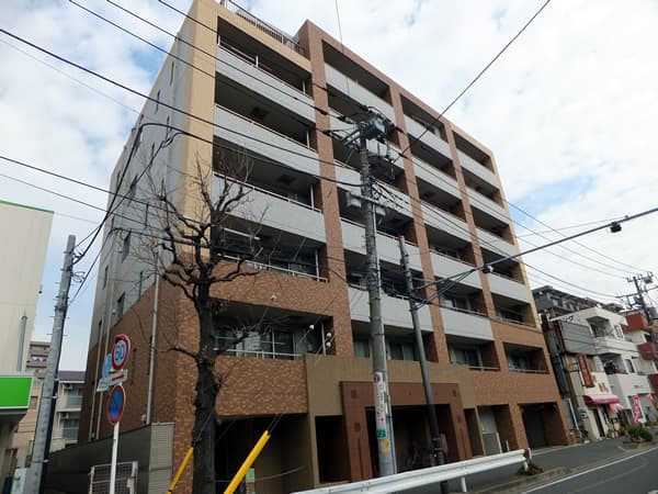 リベール綱島フリーディア 1