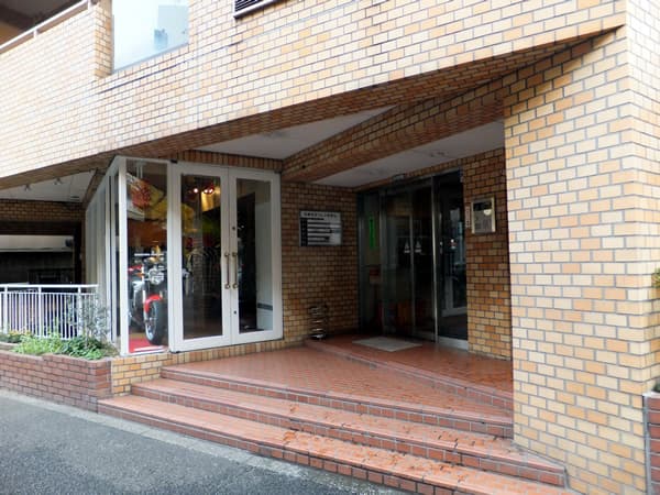 日興児玉パレス南青山 6