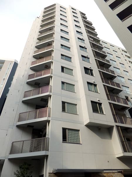 レグノラフィネ南青山 5