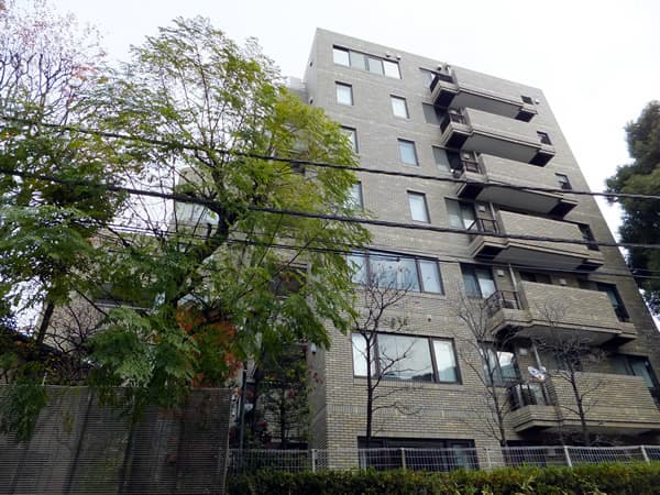 フラット緑ヶ岡 3