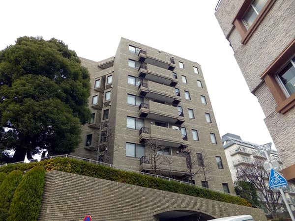 フラット緑ヶ岡 4