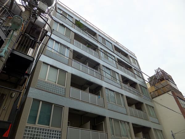 ミュゼ表参道 1