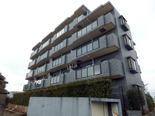 サンライフ秦野グランディア 1