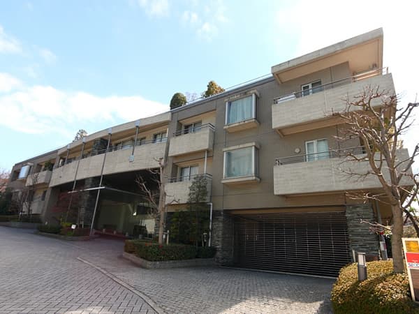 フェアロージュ南平台 1