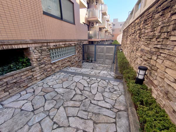 ルート四谷3丁目 2