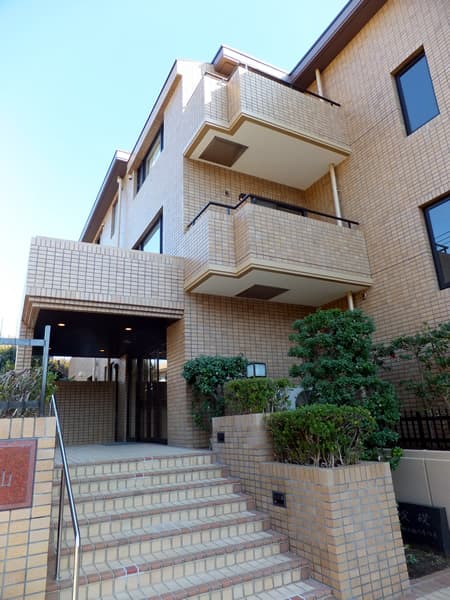 テラス池田山 4