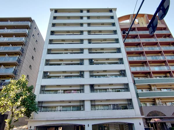 マンションヴィップ新宿御苑 1