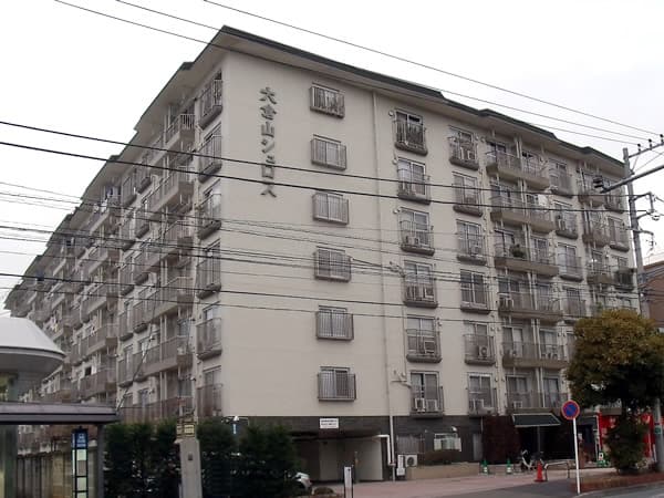 大倉山シュロス 1