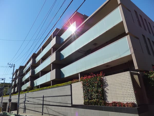 パークハウス諏訪山プレゼンス 1