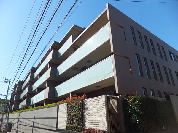 パークハウス諏訪山プレゼンス 3