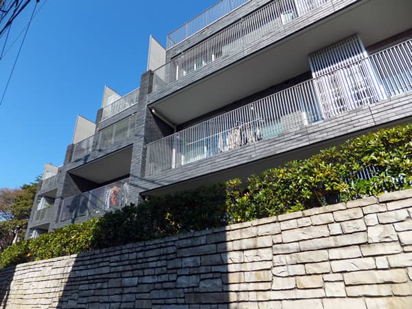 プレステージ上目黒諏訪山 4