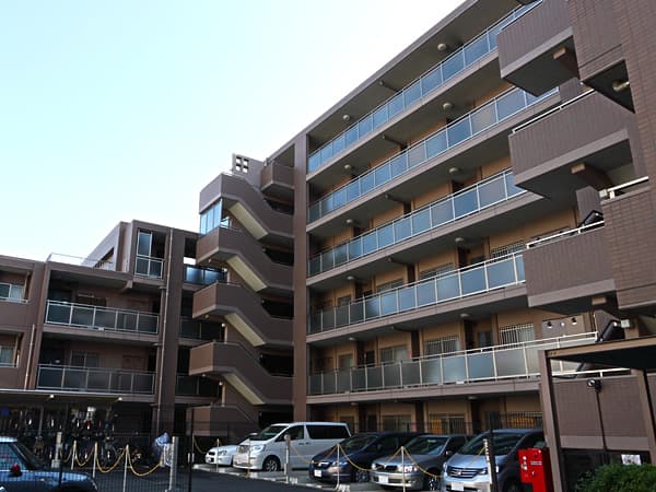 ヒルズ本八幡プレシャスコート 4