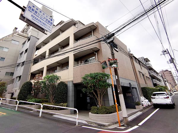 ラグジュアリーアパートメント西新宿 6