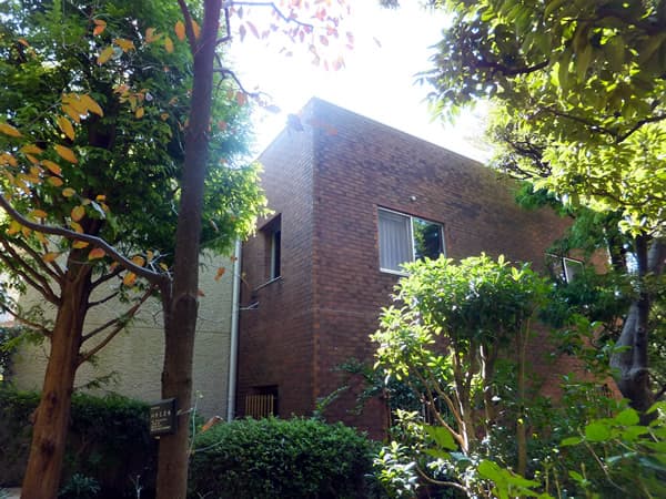 大倉山ヒルタウン5号館 1