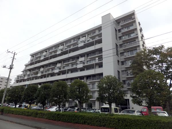 大倉山ハイム3号棟 1