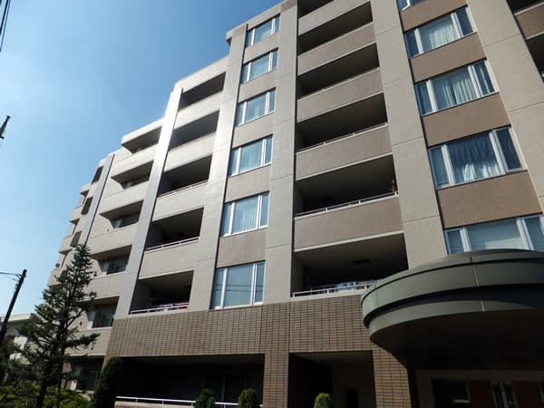 ドレッセ大倉山 3